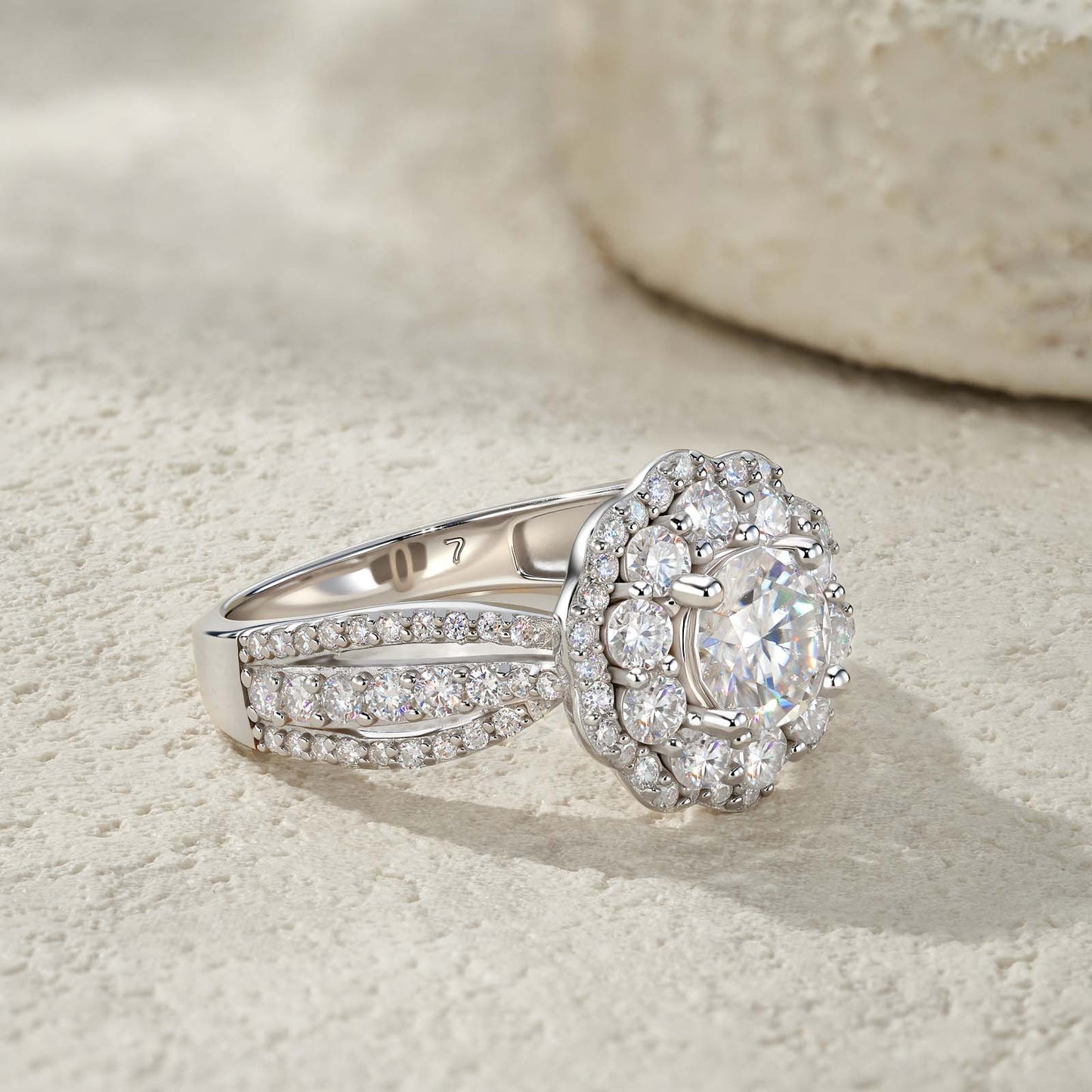 Lune — Round 1ct Moissanite Ring, Platinum plated